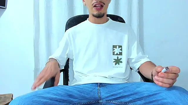 Chandler ken online show from May 27, 2026, 12:31 am
