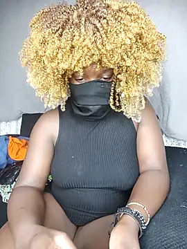 smileyboobs1 online show from November 11, 2025, 1:33 am