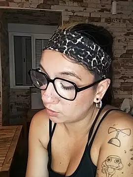 Snapshot of blvckbabyweed07 chatting on April 1, 2026, 11:34 pm blvckbabyweed07 online show from April 1, 2026, 11:34 pm