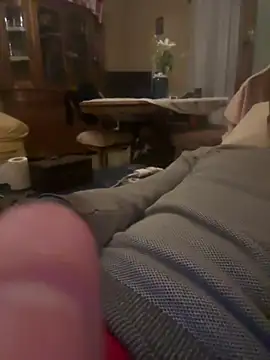 Snapshot of bigboy30X chatting on January 17, 2026, 12:37 am bigboy30X online show from January 17, 2026, 12:37 am