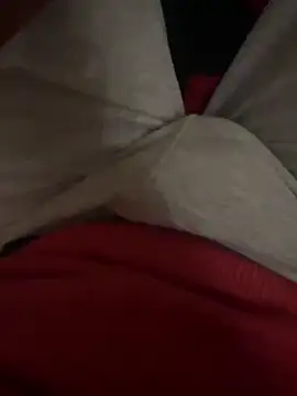 Snapshot of bigboy30X chatting on April 15, 2026, 10:10 pm bigboy30X online show from April 15, 2026, 10:10 pm