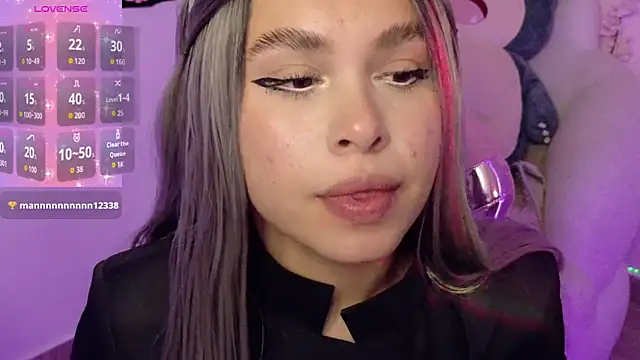 Haelycute online show from March 27, 2026, 4:32 am