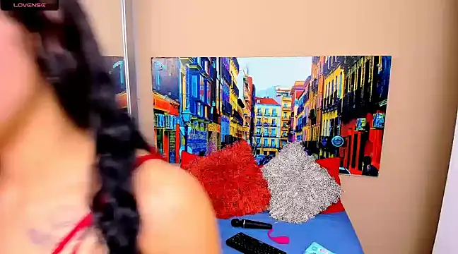 CristalLoren online show from March 10, 2025, 11:23 am