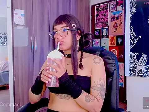 Snapshot of melissahowl chatting on September 8, 2025, 6:18 pm melissahowl online show from September 8, 2025, 6:18 pm