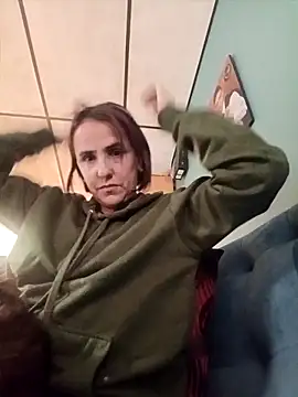 IsisBlake online show from November 4, 2025, 5:50 pm