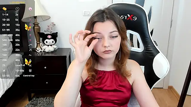 Snapshot of pretty_little_thing chatting on July 23, 2026, 4:03 pm pretty little thing online show from July 23, 2026, 4:03 pm