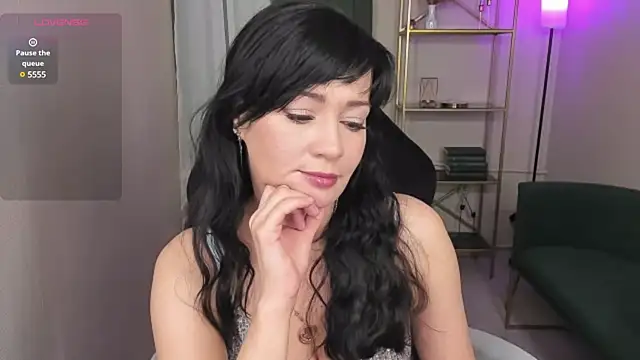 Snapshot of Julia__Frey chatting on February 11, 2025, 8:52 pm Julia Frey online show from February 11, 2025, 8:52 pm