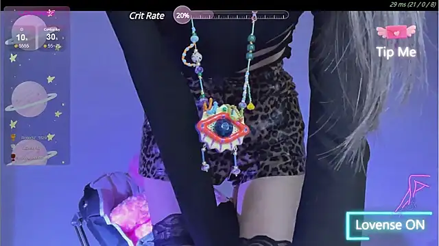 O0 0Q online show from December 12, 2024, 5:04 pm