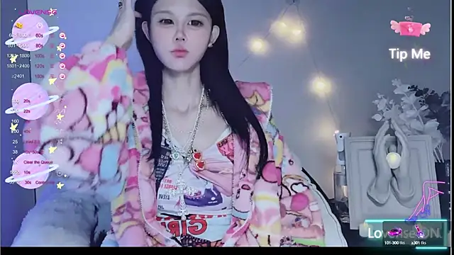 O0 0Q online show from December 27, 2024, 4:43 pm