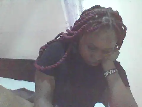 Snapshot of EBONYVANILLA02 chatting on May 1, 2026, 6:07 am EBONYVANILLA02 online show from May 1, 2026, 6:07 am
