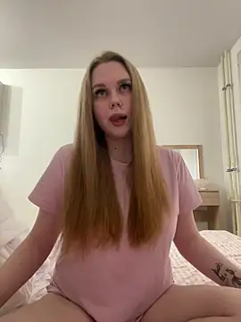 Marylallka5 online show from May 11, 2026, 12:28 pm