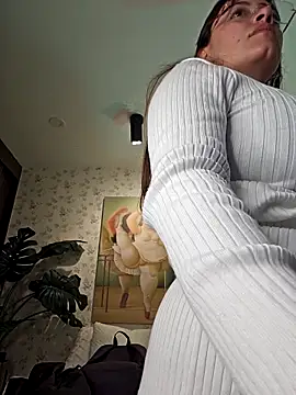Snapshot of valery_mora chatting on March 22, 2025, 1:08 pm valery mora online show from March 22, 2025, 1:08 pm