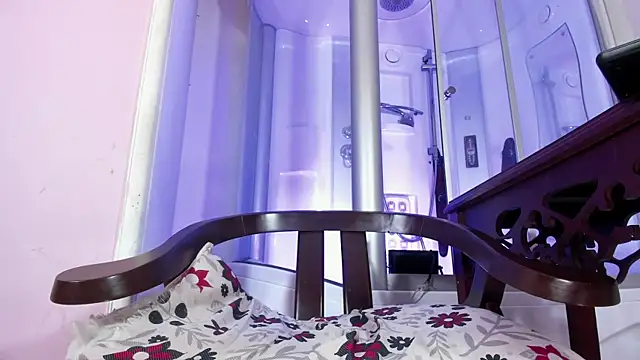 sexy-luna-star-ts online show from November 30, 2025, 8:26 am