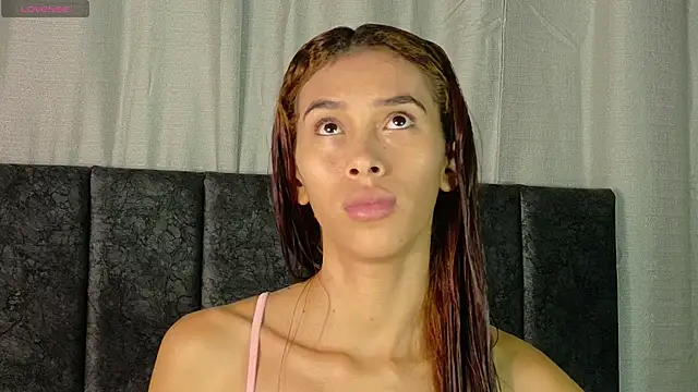 Iamkarlaa doll online show from September 15, 2025, 6:25 am