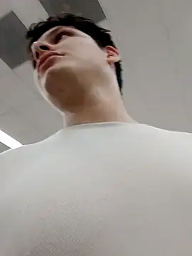  Ottis  online show from March 18, 2025, 8:05 pm