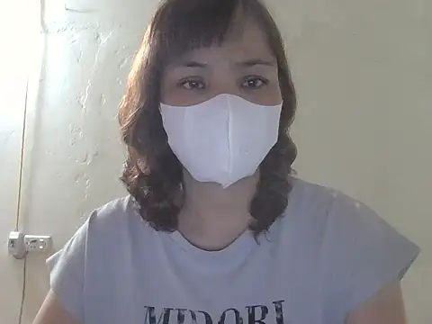 Angela-Eira online show from May 8, 2026, 8:45 pm