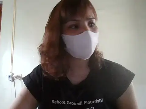 Angela-Eira online show from May 19, 2026, 3:24 am