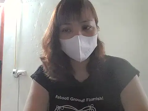 Angela-Eira online show from June 7, 2026, 7:13 am