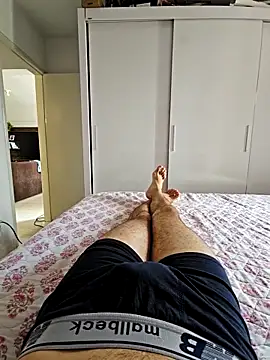 matheus387 online show from October 27, 2025, 4:52 pm