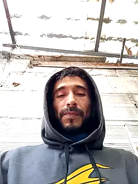 weedmanhot28 online show from October 18, 2025, 8:11 pm