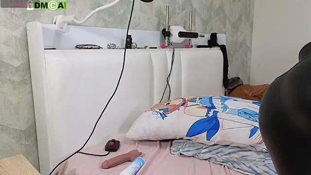 KawaiiNullify online show from October 25, 2025, 10:03 am