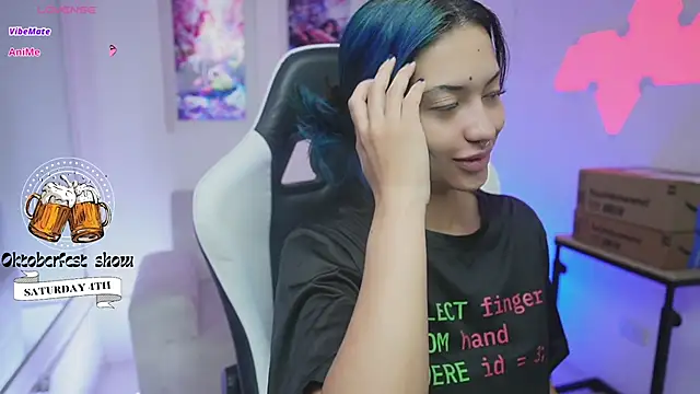 KayraOwen online show from October 3, 2025, 12:39 pm