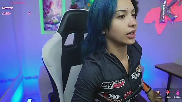 KayraOwen online show from October 18, 2025, 11:34 am