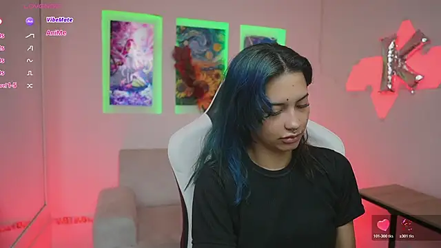 KayraOwen online show from October 23, 2025, 11:42 am