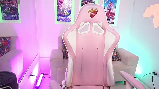 KayraOwen online show from March 6, 2025, 11:36 am