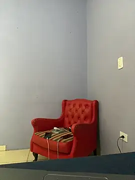 Snapshot of PutinhapeludaBabyHairy chatting on March 18, 2025, 1:12 pm PutinhapeludaBabyHairy online show from March 18, 2025, 1:12 pm