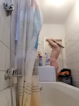 Snapshot of Dudetime chatting on November 29, 2025, 1:22 pm Dudetime online show from November 29, 2025, 1:22 pm