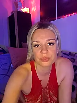 Snapshot of SpicyVicky chatting on February 22, 2026, 5:43 am SpicyVicky online show from February 22, 2026, 5:43 am