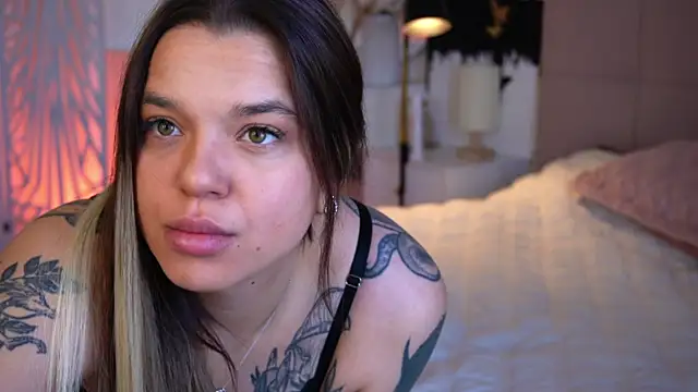 Snapshot of babilonian chatting on March 26, 2026, 5:39 am babilonian online show from March 26, 2026, 5:39 am