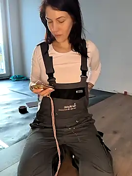 Linalicious online show from January 22, 2025, 7:46 am