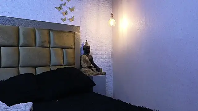 ximenawilliamss online show from October 2, 2025, 11:02 am