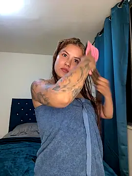 antonelaswete02 online show from September 23, 2025, 1:34 am