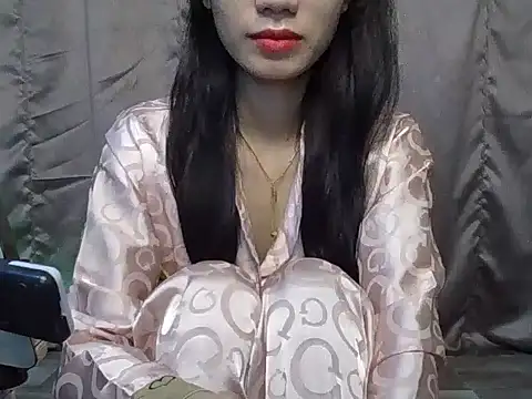 Snapshot of Ladygirrl22 chatting on November 13, 2025, 12:42 pm Ladygirrl22 online show from November 13, 2025, 12:42 pm