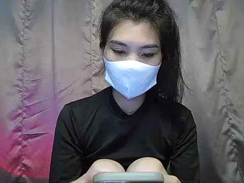 Snapshot of Ladygirrl22 chatting on November 11, 2025, 4:13 pm Ladygirrl22 online show from November 11, 2025, 4:13 pm