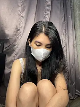 Snapshot of Ladygirrl22 chatting on October 25, 2025, 10:25 am Ladygirrl22 online show from October 25, 2025, 10:25 am