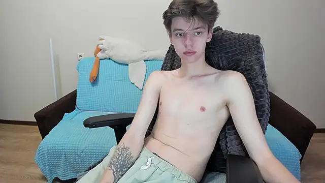 Liam sexy1 online show from October 17, 2025, 6:17 am