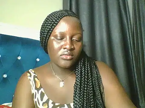 Snapshot of Heavy_ass chatting on July 16, 2026, 11:02 pm Heavy ass online show from July 16, 2026, 11:02 pm