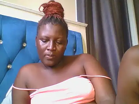 Snapshot of Heavy_ass chatting on July 8, 2026, 1:01 pm Heavy ass online show from July 8, 2026, 1:01 pm
