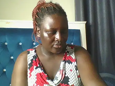 Snapshot of Heavy_ass chatting on July 12, 2026, 2:40 pm Heavy ass online show from July 12, 2026, 2:40 pm