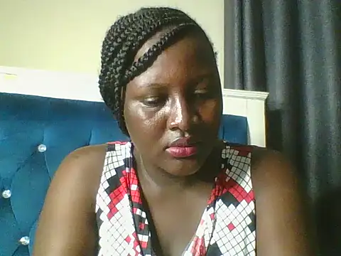 Snapshot of Heavy_ass chatting on July 23, 2026, 11:33 pm Heavy ass online show from July 23, 2026, 11:33 pm