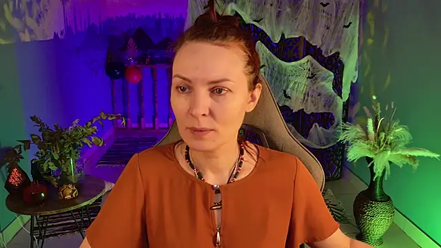 VandaRossi online show from October 19, 2025, 5:43 am