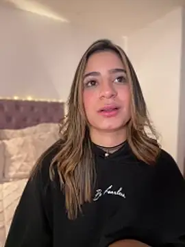 Snapshot of samantha_evans2 chatting on February 3, 2026, 6:22 am samantha evans2 online show from February 3, 2026, 6:22 am