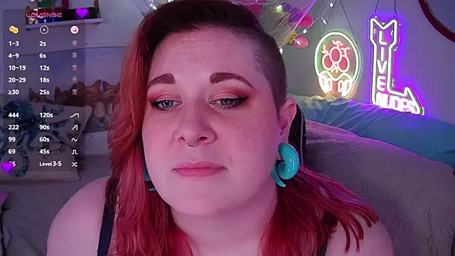 Snapshot of opalreigning chatting on February 7, 2025, 9:16 am opalreigning online show from February 7, 2025, 9:16 am