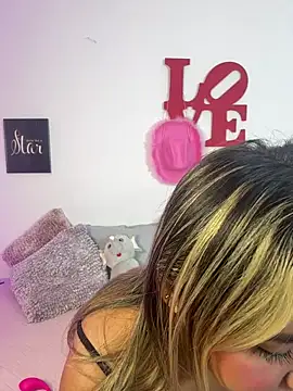 AriannaTorres online show from February 2, 2026, 10:58 am