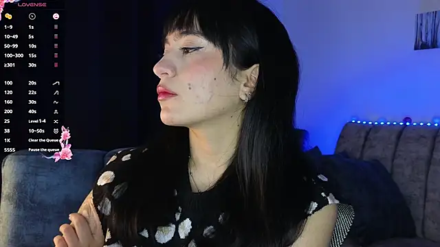 ZaraDames  online show from September 17, 2025, 3:08 am