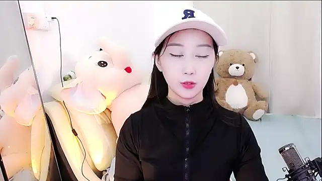 Snapshot of Alcohol_1 chatting on November 15, 2025, 1:26 pm Alcohol 1 online show from November 15, 2025, 1:26 pm